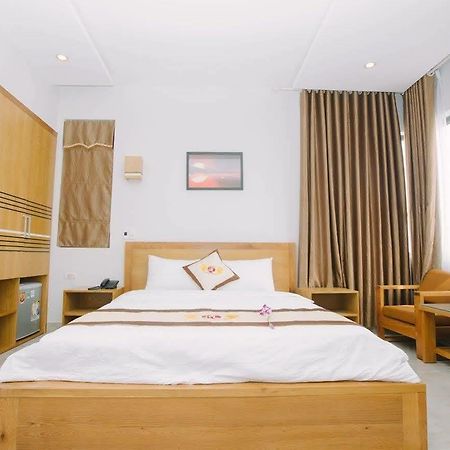 Tan Hoang Long Hotel Da Nang Zewnętrze zdjęcie