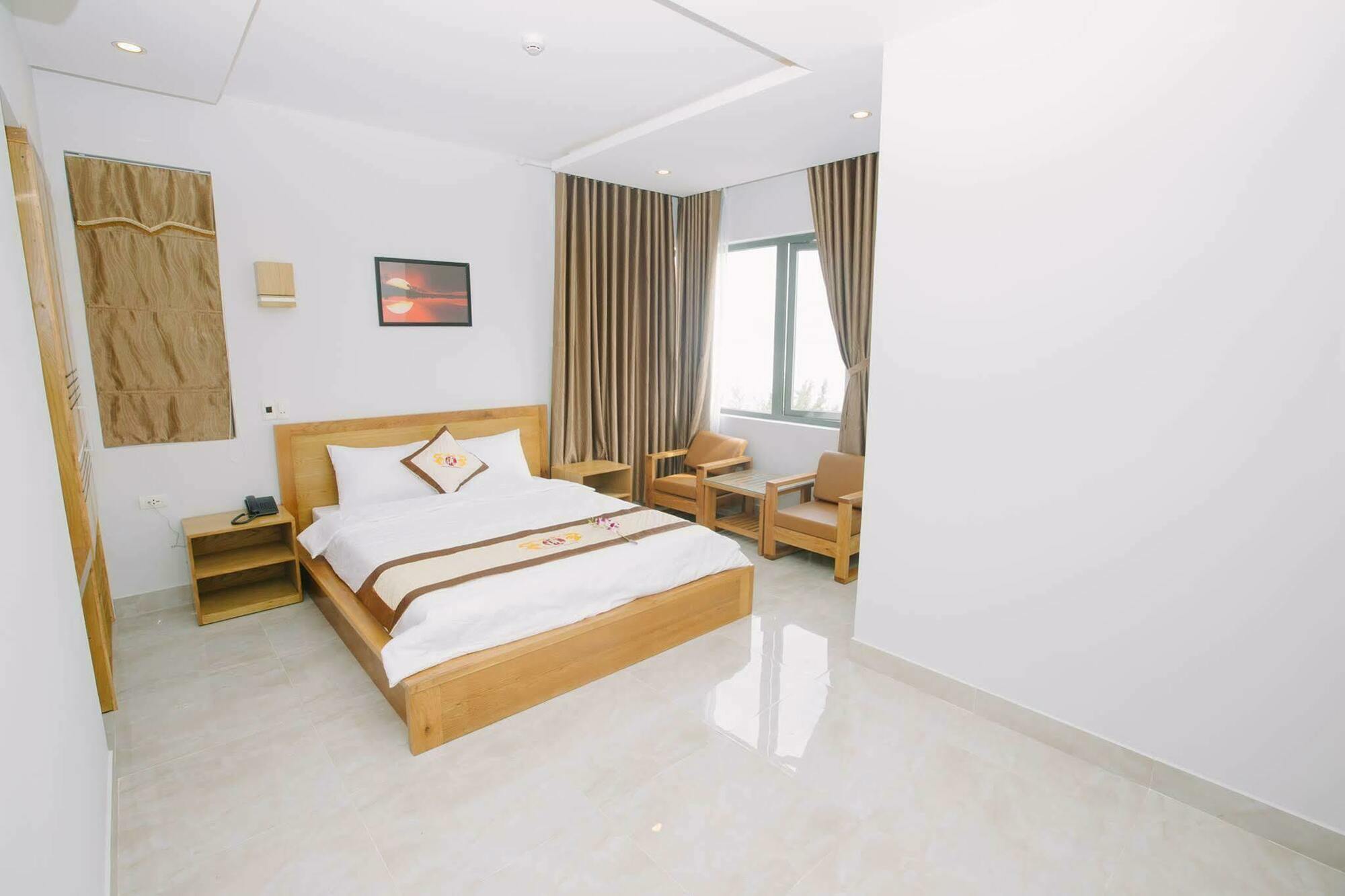 Tan Hoang Long Hotel Da Nang Zewnętrze zdjęcie